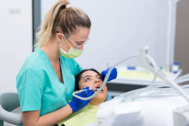 Best Emergency Dental Care for Broken or Chipped Teeth in Dianapolis, IN